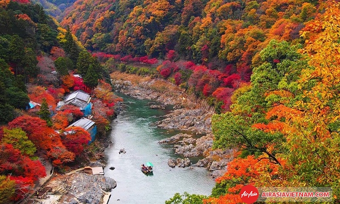 Mùa lá đỏ tại Nhật Bản