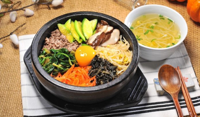 Thưởng thức hương vị của món ngon Hàn Quốc qua cơm trộn
